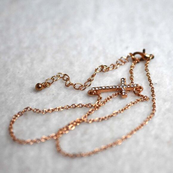 Glittering Rose Gold Rhinestone Accent Sideways Cross Like New Necklace - Picture 1 of 2